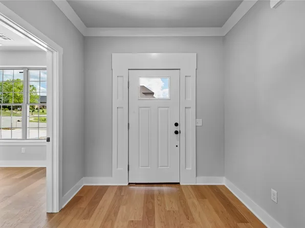 515 Baker St, Pea Ridge, AR 72751