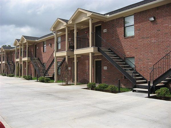 1st image of 2704 Avenue H APT 208