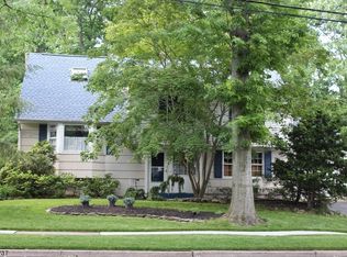 22 Meyer Rd, Edison, NJ 08817