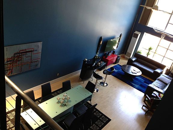 3rd image of 428 8th St APT 201