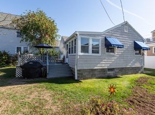11 Chase St, Hampton, NH 03842
