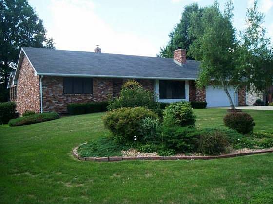 1st image of 2110 Meadowlane Dr