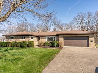 155 Moore Rd, Akron, OH 44319