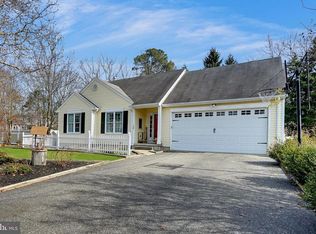 140 Topside Rd, Manahawkin, NJ 08050