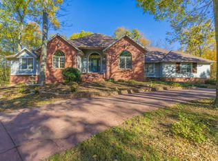8043 State Highway M, Clever, MO 65631