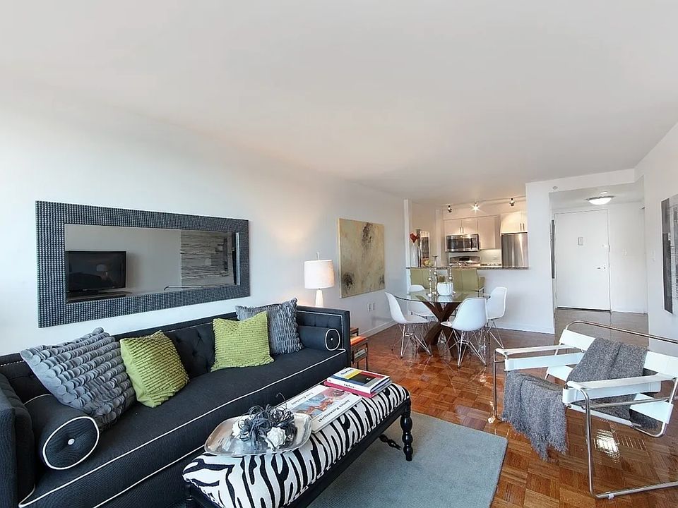 1st image of 317 W 61st St #10J