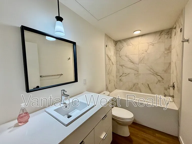 615 Rutland Rd N #101 — Photo 11