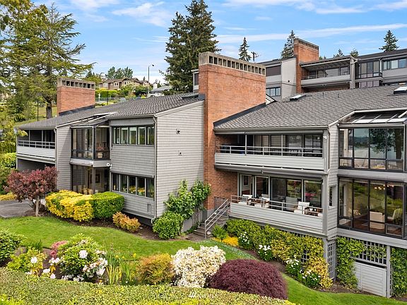 Enjoy expansive views to delight the senses.