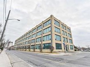 1001 Roselawn Ave #210, Toronto, ON M6B4M4