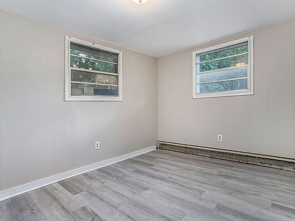 5th image of 185 Gale Ave #15