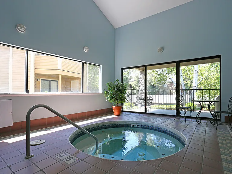9950 SE Talbert St #3 — Photo 16
