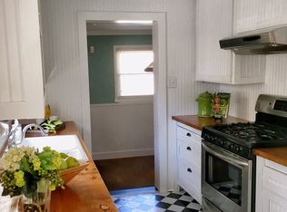 1129 Marshall St, Raleigh, NC 27604