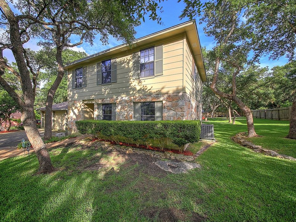 1st image of 526 Cactus Flower St