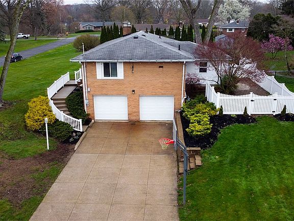 4th image of 4970 Laddie Dr
