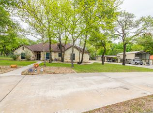 177 Legacy Ranch Dr, La Vernia, TX 78121
