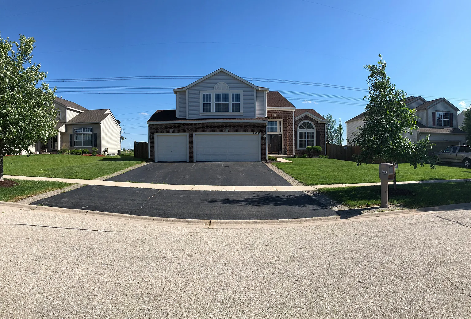 26925 W Cypress Rd photo 1