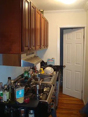 Rented by Metropolitan Equities | media 10