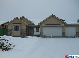 17612 Frances St, Omaha, NE 68130