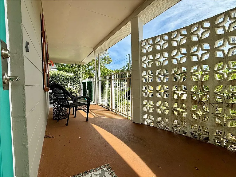 2440 Anastasia Dr — Photo 23