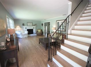 10 Black Duck Dr, Stony Brook, NY 11790