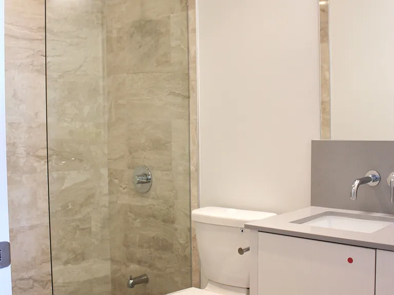88 Harbour St #6806 — Photo 21