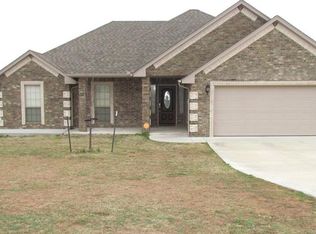 907 County Street 2932, Tuttle, OK 73089