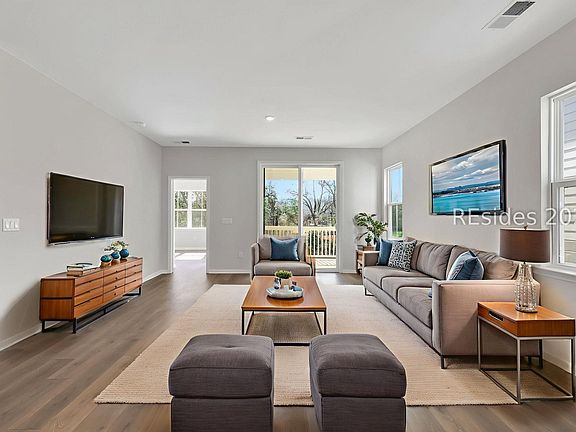 3rd image of 129 Heartleaf Rd