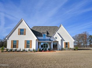 3367 Gresham Cv, Hernando, MS 38632