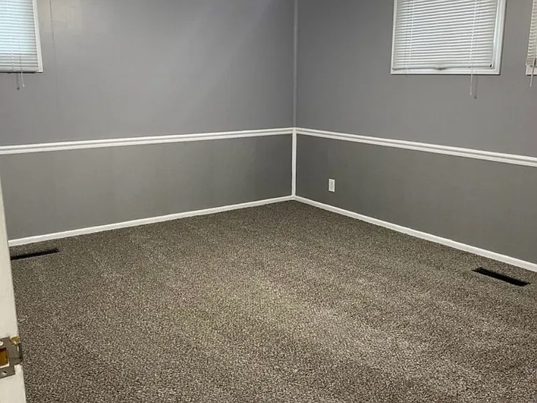 3411 Whitcomb Ave — Photo 32