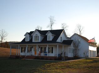 131 Cunningham Blvd, Harriman, TN 37748