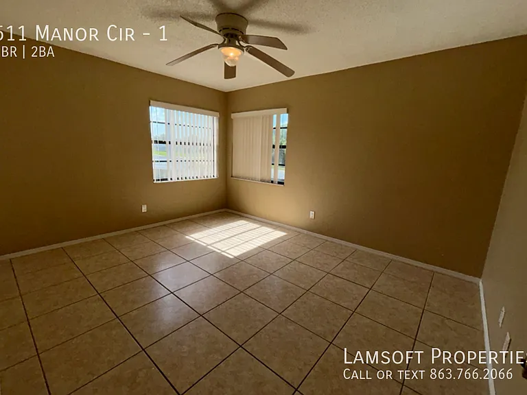 511 Manor Cir #1 — Photo 39