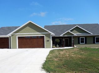 3011 Eagle Ridge Dr, Humboldt, IA 50548