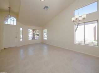 1823 E Saint Catherine Ave, Phoenix, AZ 85042