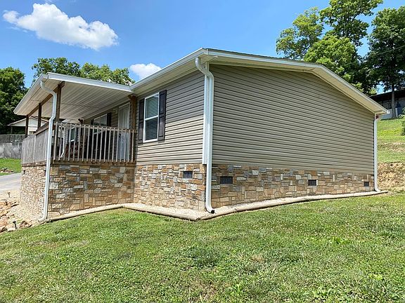 4th image of 1441 Dover Ln