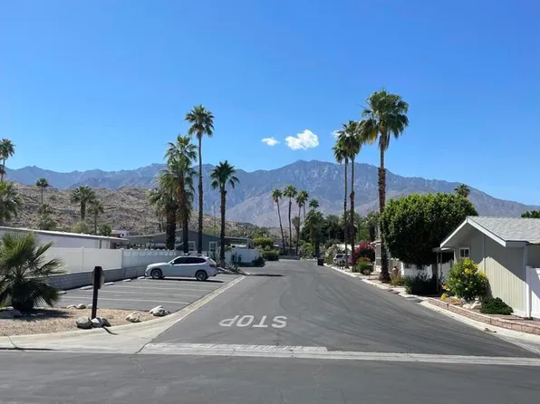 377 Club Circle Dr, Palm Springs, CA 92264