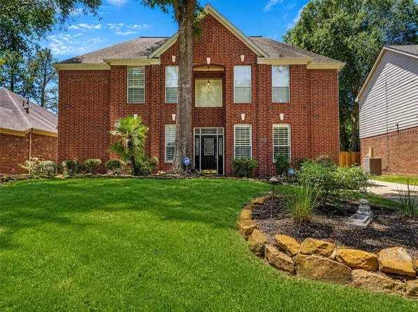 3810 Echo Mountain Dr, Kingwood, TX 77345