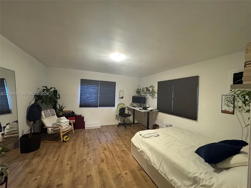 329 NW 44th St