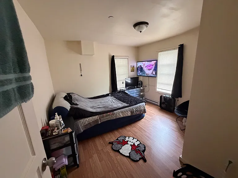 446 Quincy Ave #2 — Photo 13