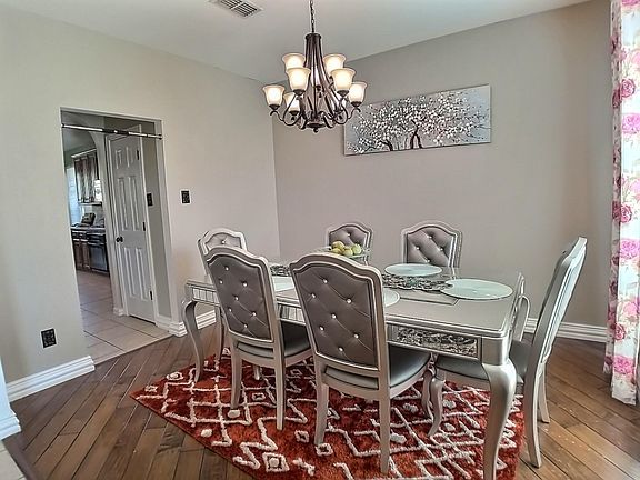 4th image of 5901 Logan Dr
