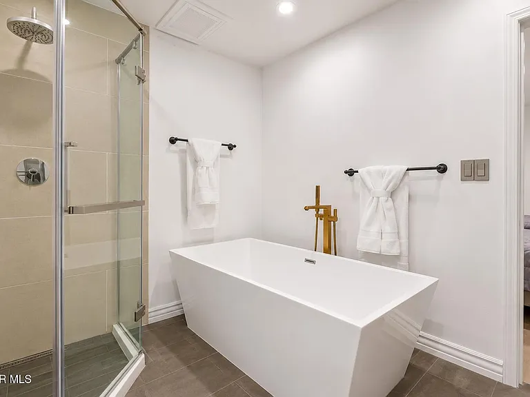 1210 N Luna St #1 — Photo 12