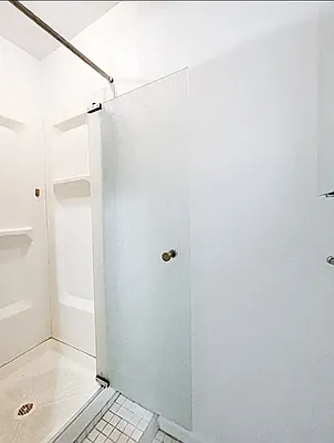 Bathroom, photo 2