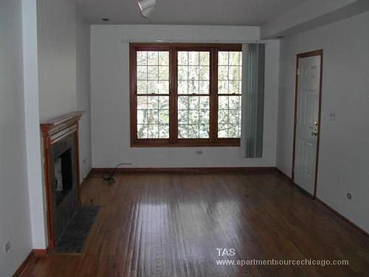 1st image of 918 N Paulina St APT 2F