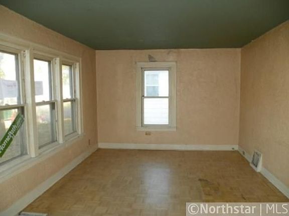 2nd image of 3538 Dupont Ave N