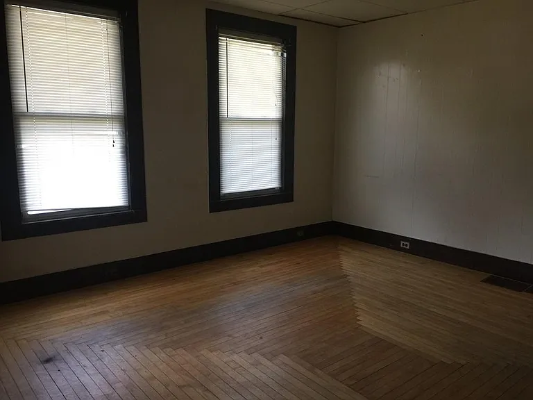 1055 Central St #1 — Photo 9