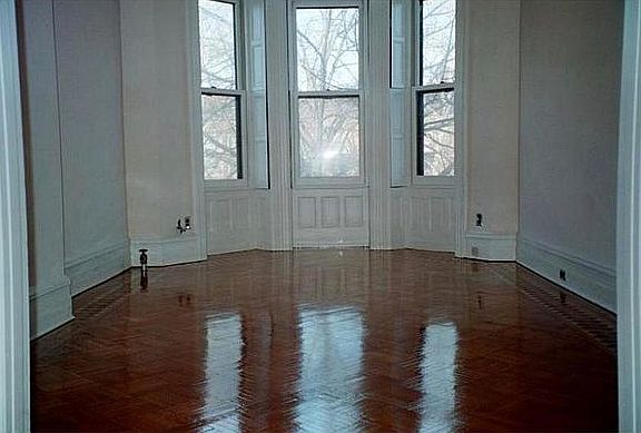 3rd image of 588 11th St #3