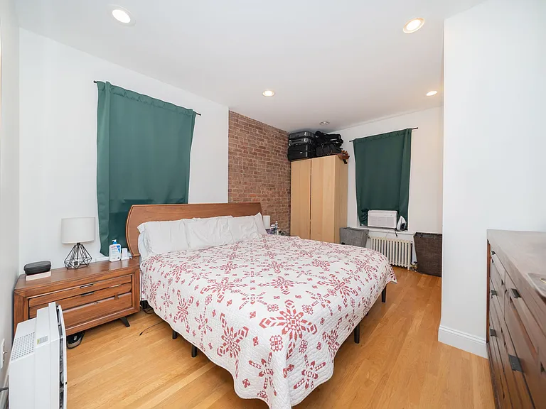 659 W 162nd St #64 — Photo 7