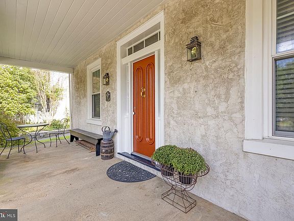 2nd image of 343 Morris Rd
