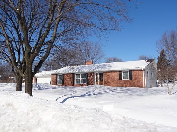 1st image of 2022 E Vista Cir