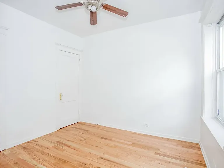 2057 N Albany Ave #1 — Photo 15