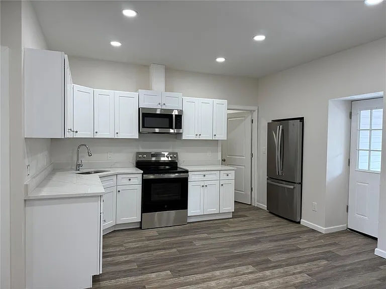 4444 E Texas Rd #5 — Photo 3